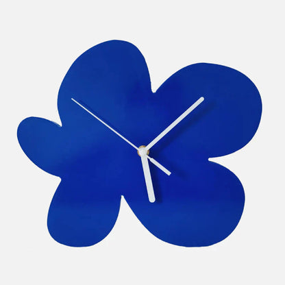 Simple Navy Wall Clock – Quiet Modern Quartz Timepiece