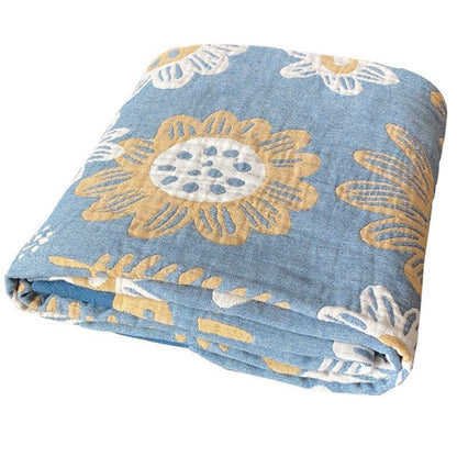 Cozy Plush Blanket with Classic Style