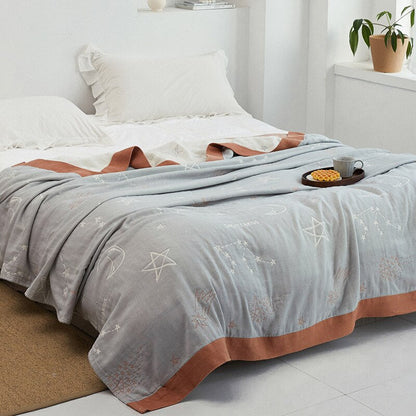 Cozy Plush Blanket with Classic Style