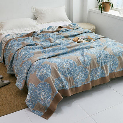 Cozy Plush Blanket with Classic Style