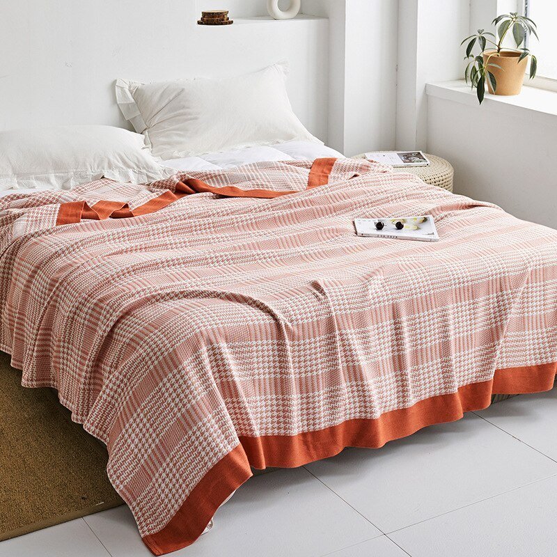 Cozy Plush Blanket with Classic Style