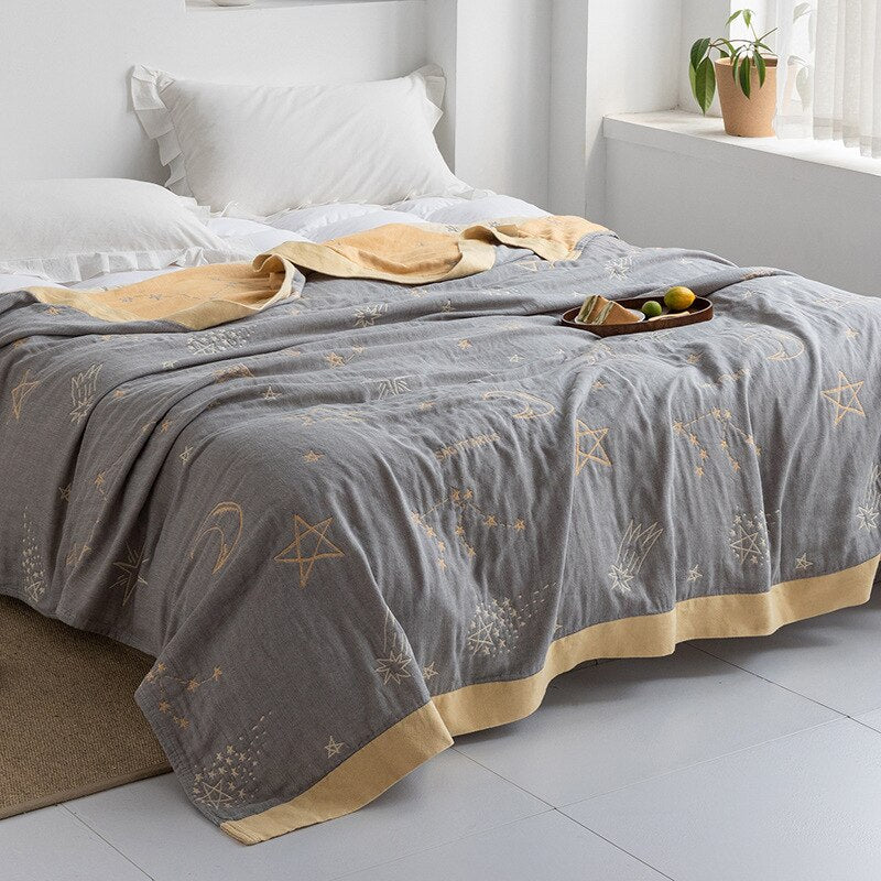 Cozy Plush Blanket with Classic Style