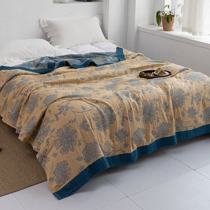 Cozy Plush Blanket with Classic Style