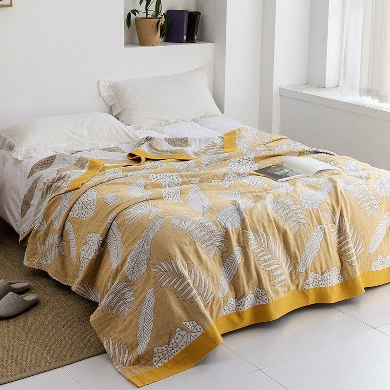Cozy Plush Blanket with Classic Style