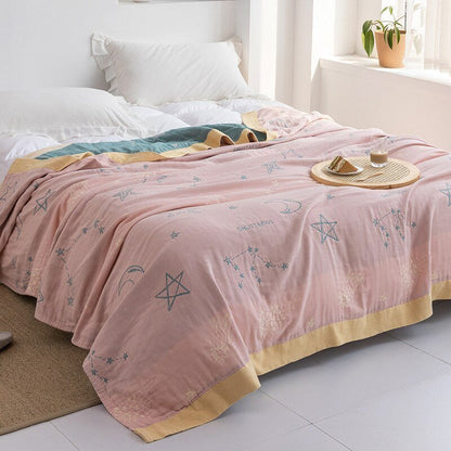 Cozy Plush Blanket with Classic Style