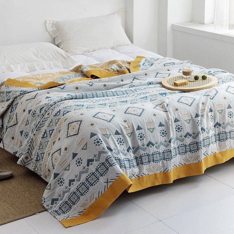 Cozy Plush Blanket with Classic Style