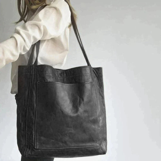 Stylish Women's Leather Shoulder Bag with Inside Pockets