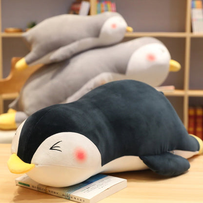 Funny Penguin Friend Figurines