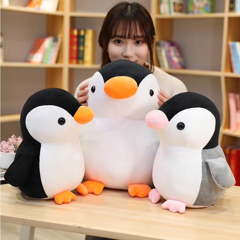 Funny Penguin Friends Figurine