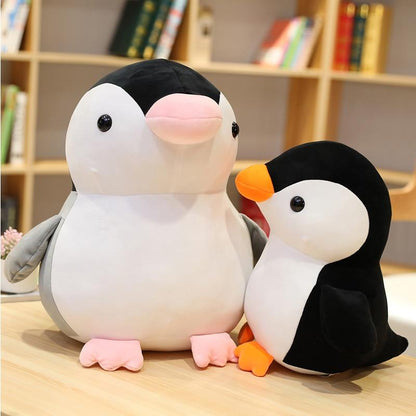 Funny Penguin Friends Figurine