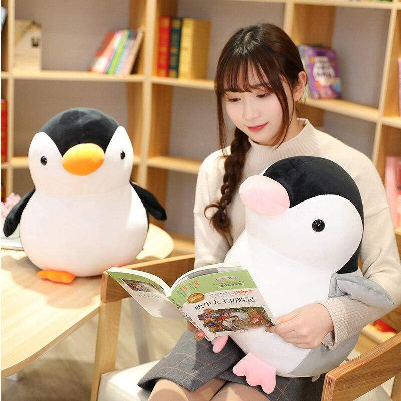 Funny Penguin Friends Figurine
