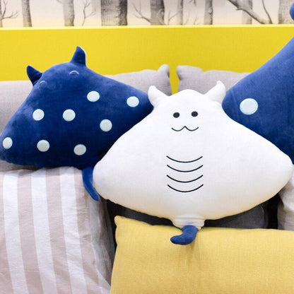 Flying Marine Life Decor Figure