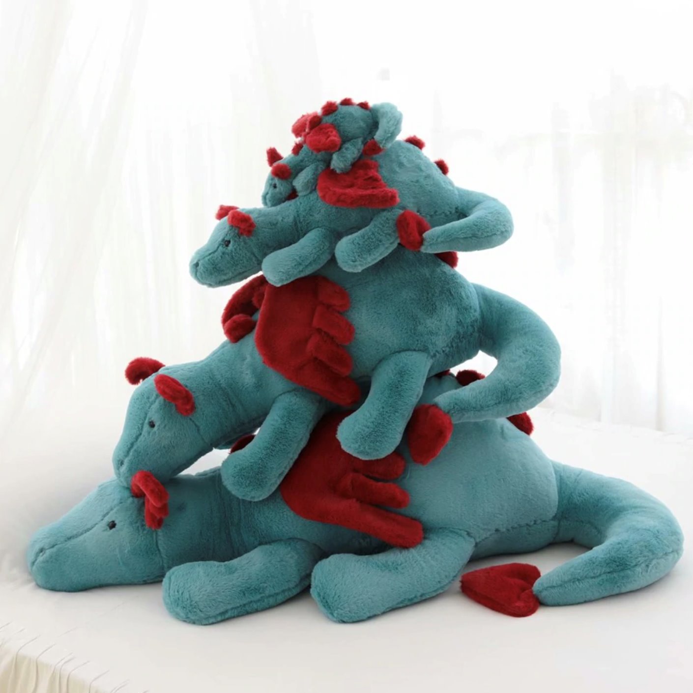 Colorful Pete and Mira Dragon Figures