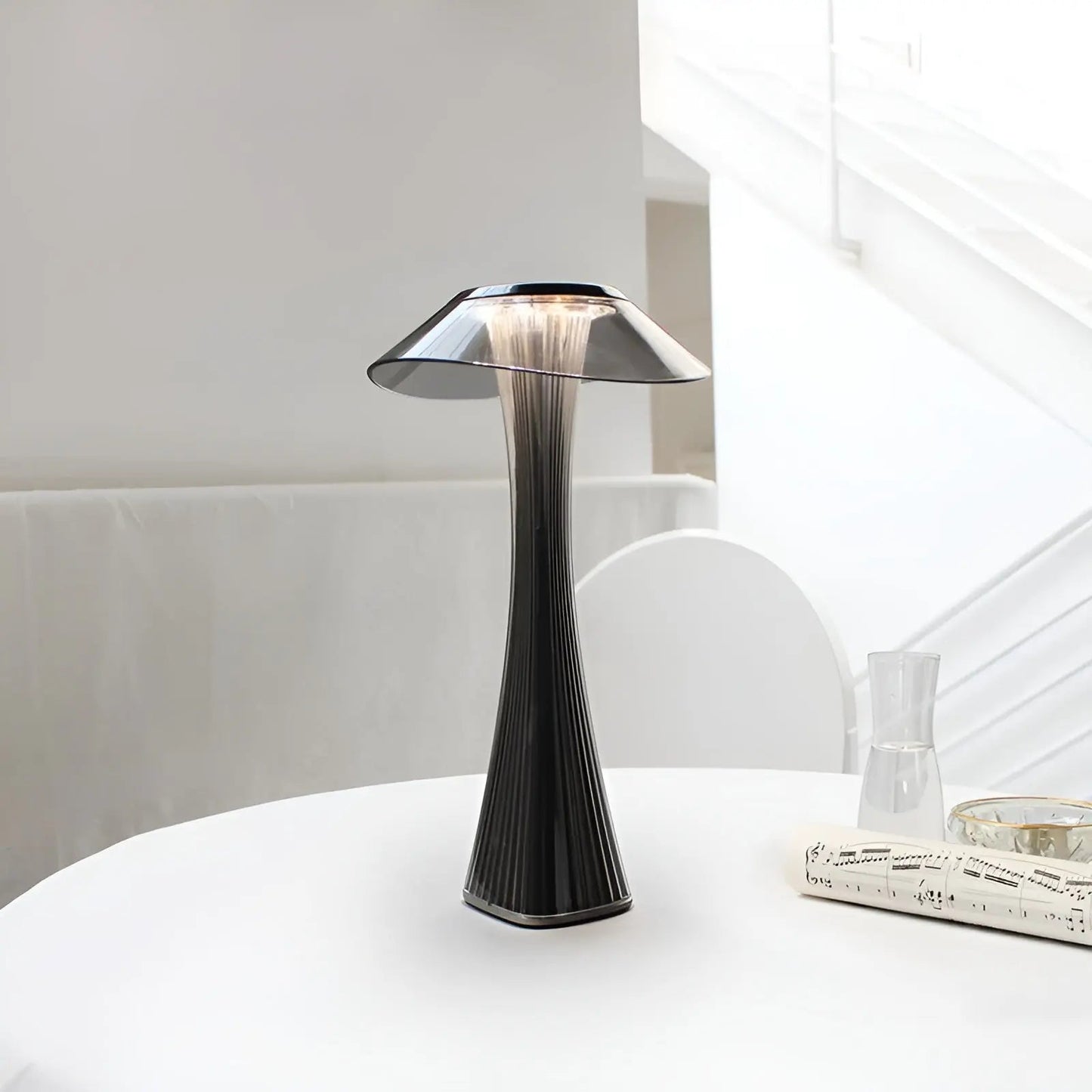 Elegant European Designer Table Lamp - Fesara
