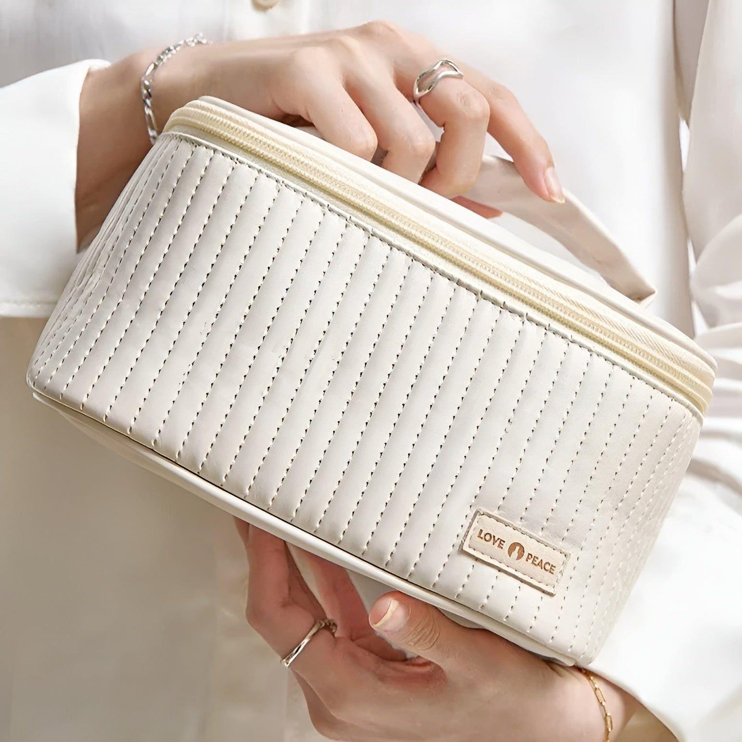 Waterproof Travel Makeup Bag with PU Leather - Fesara