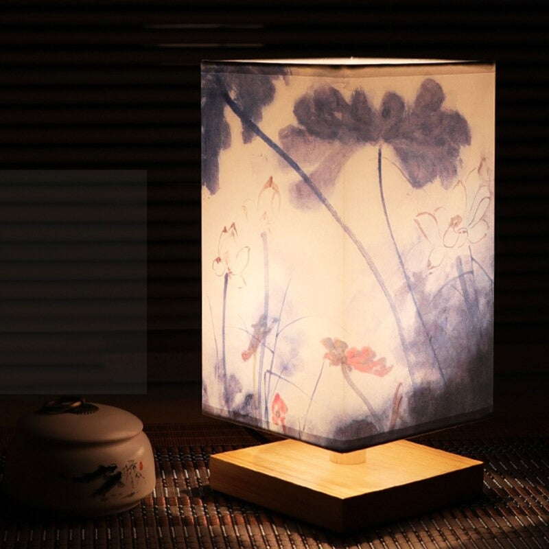 Traditional Japanese Style Table Lamp