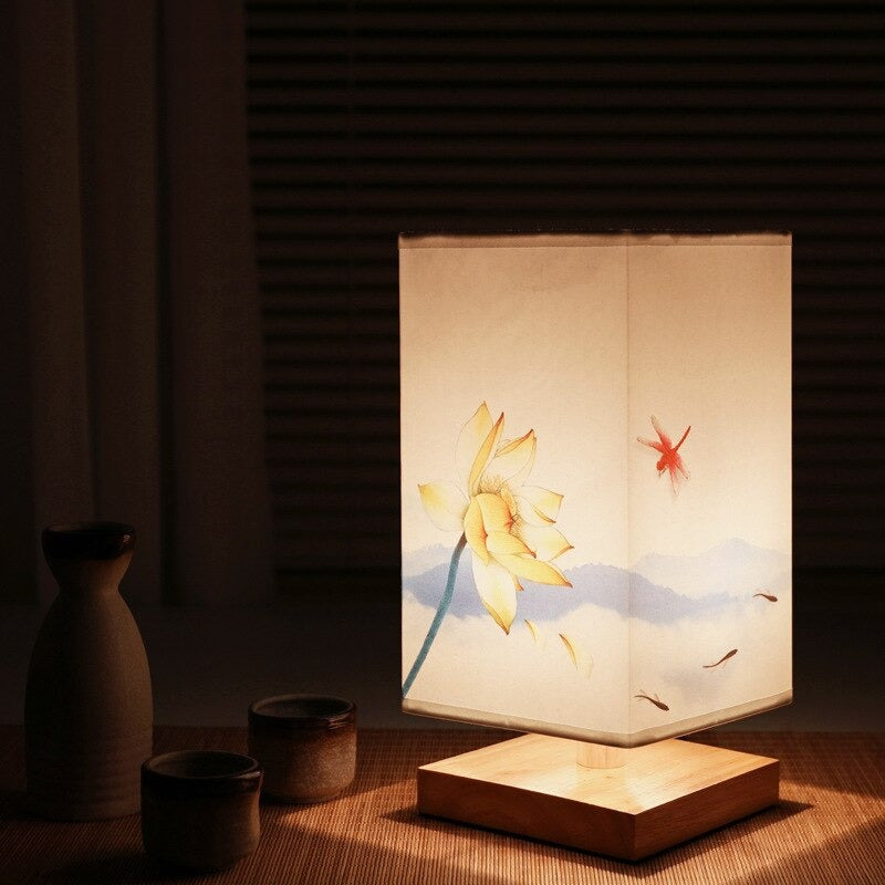 Traditional Japanese Style Table Lamp