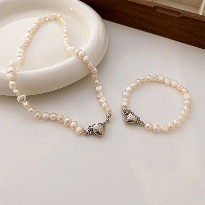 Elegant Pearl Magnet Clasp Choker Necklace Set