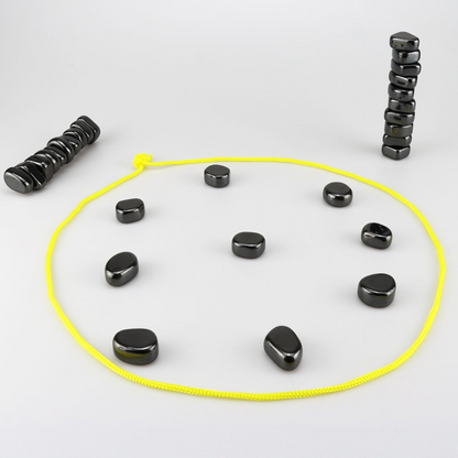 Portable Magnetic Chess Set for Travel Fun - Fesara