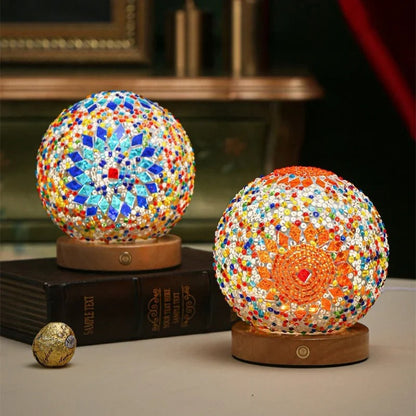 Stylish USB Table Lamp with Modern Design - Fesara