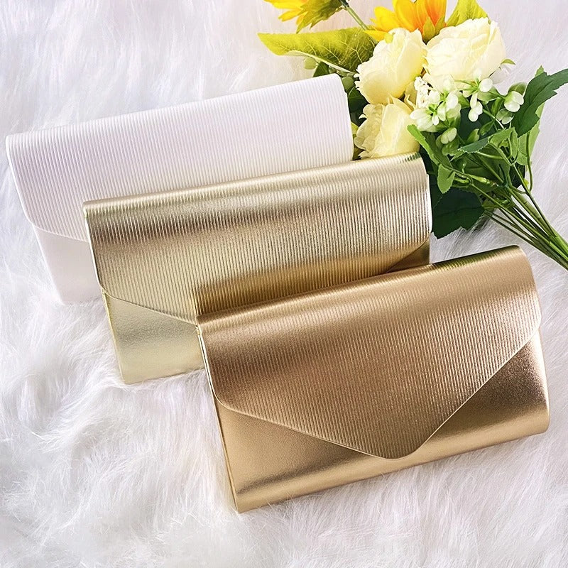 Small Chic Purse with Gold Chain Strap
