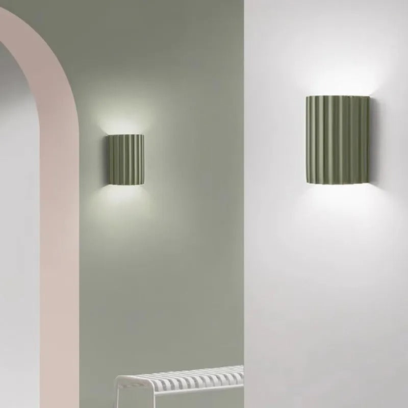 Simple Modern Wall Light | Resin Adjustable Lamp