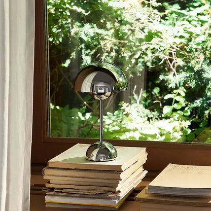 Beautiful LED Fungi Table Lamp