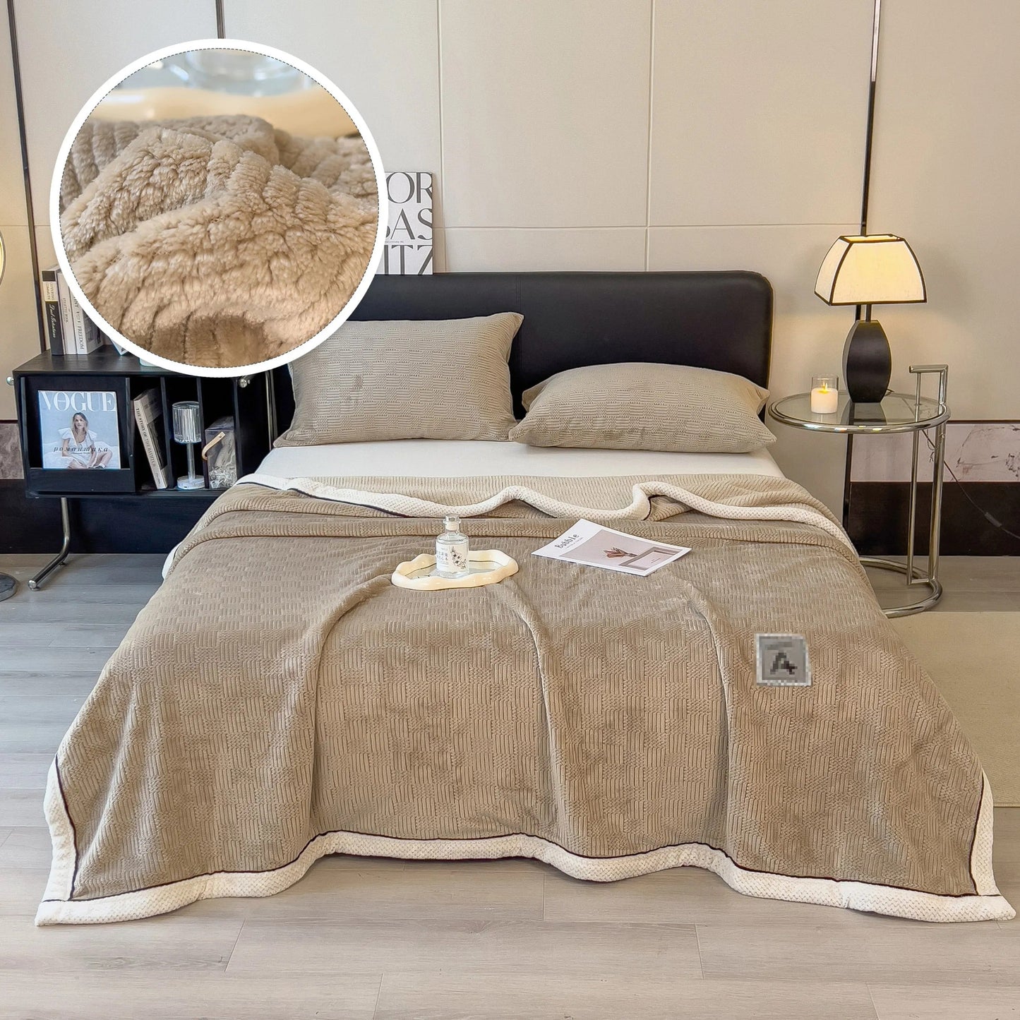 Plush Fleece Throw Blanket – Cozy and Warm
