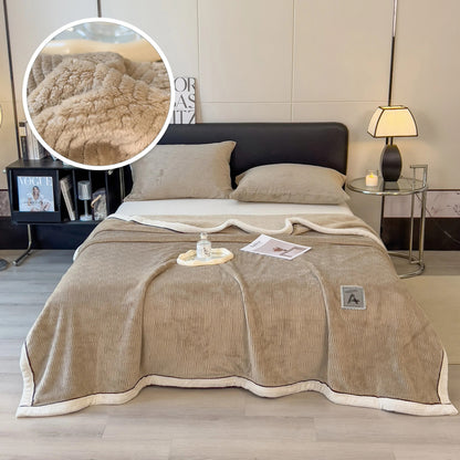 Plush Fleece Throw Blanket – Cozy and Warm