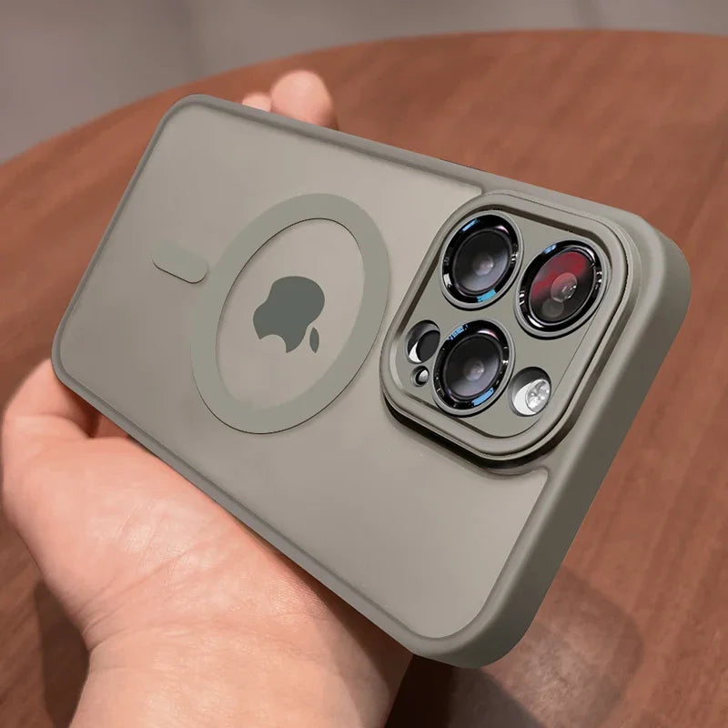 Tough Magnetic Phone Case with Shockproof & Magsafe
