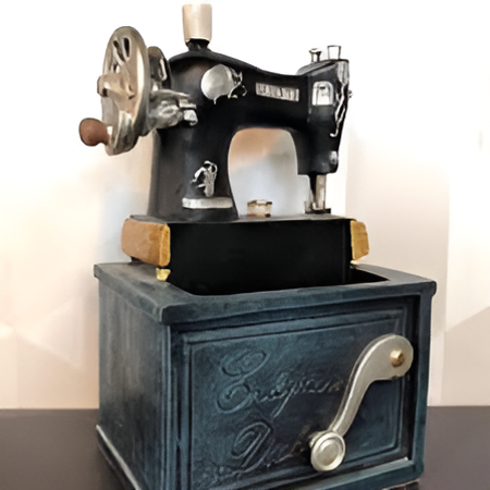 Retro Style Sewing Machine Decor