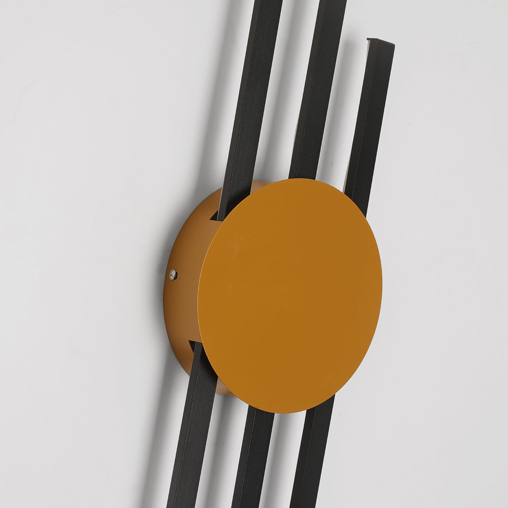 Edgy Urban LED Wall Lamp - LumoGlow