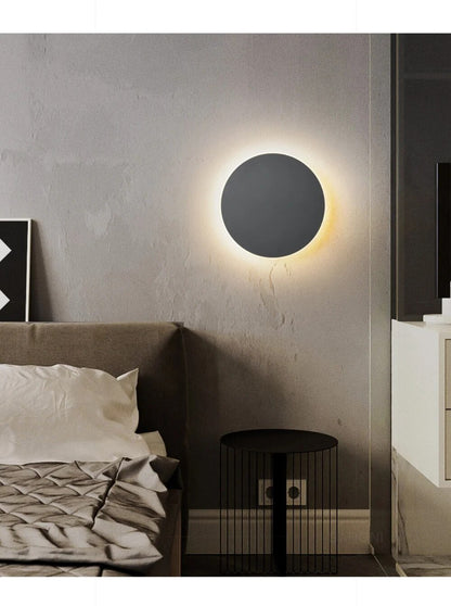 Stylish LED Wall Light - Lumeo