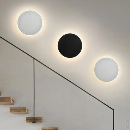 Stylish LED Wall Light - Lumeo