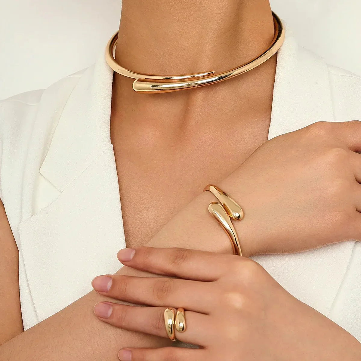 Elegant Wrap Choker Jewelry Set Necklace Bracelet Ring - Fesara