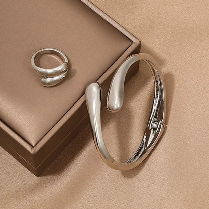 Elegant Wrap Choker Jewelry Set Necklace Bracelet Ring