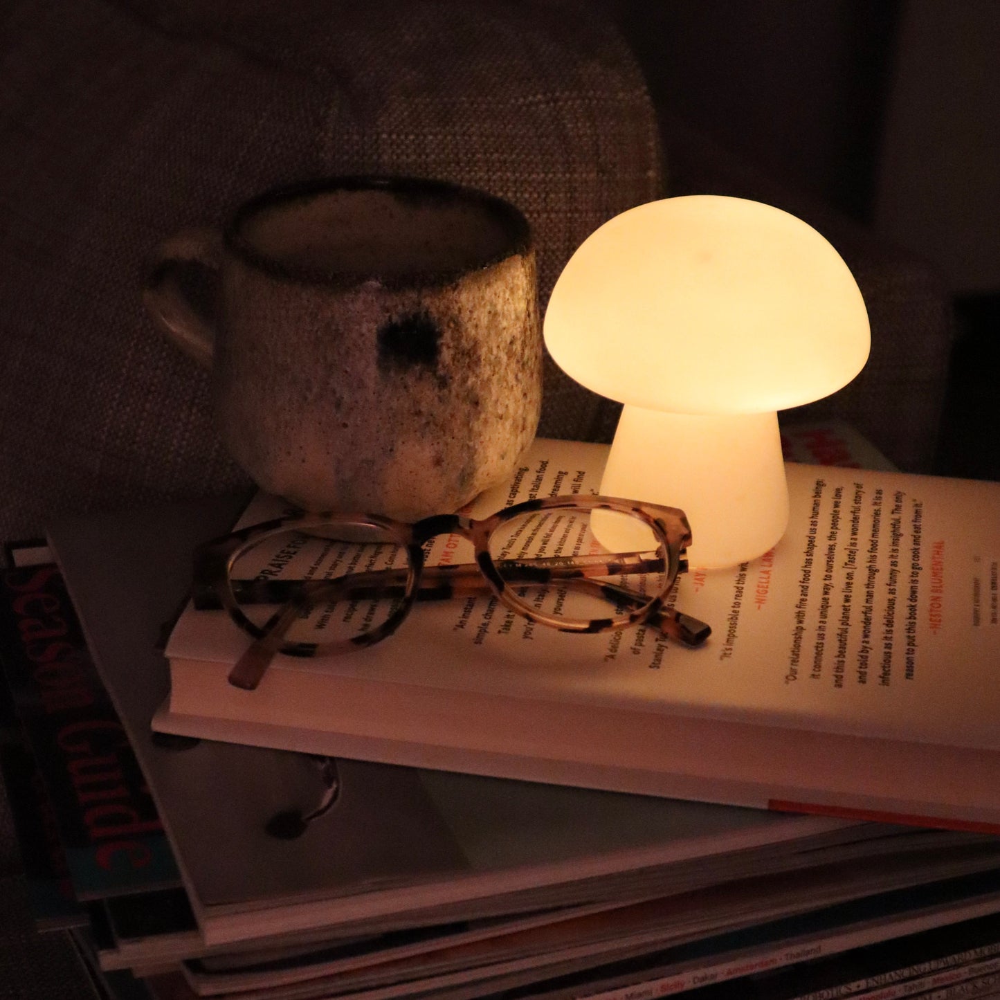 Elegant White Ceramic Mushroom Table Lamp