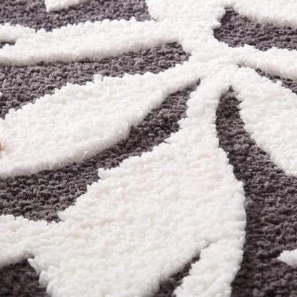 NatureSoft Ultra - Soft Leaf Pattern Bath Mat - Bath Mat - Wild Eye Vision