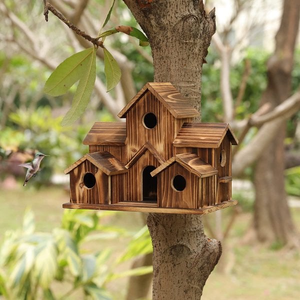 Fesara Bird House - Cozy Nesting Box for Birds