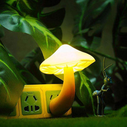 Fesara | Compact Mushroom Plug Night Light