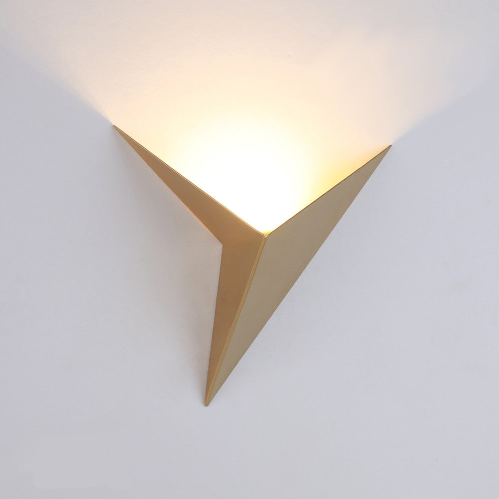 Modern Triangle Wall Lamp