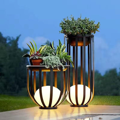 WeatherResist Outdoor Solar Garden Lamp