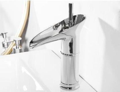 Classic Brass Bathroom Faucet - Traditional Mixer Tap
