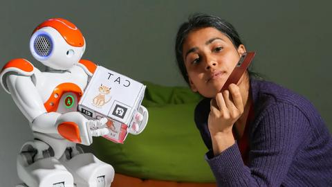 Smart AI Robot - Intelligent Personal Companion