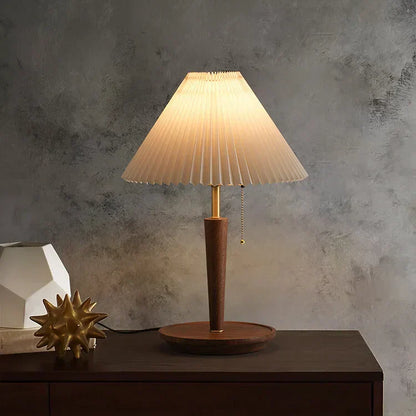 Classic Wooden Shade Table Lamp