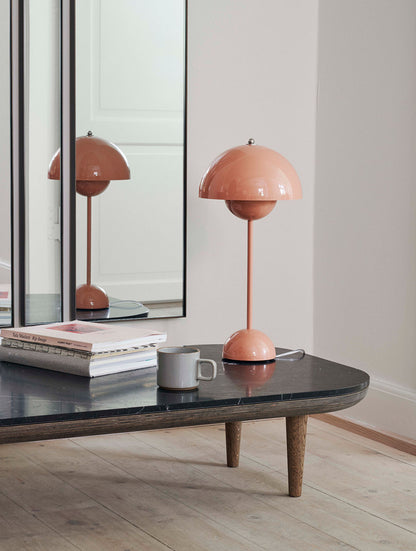 Fesara Glow Lamp - Stylish Modern Table Light