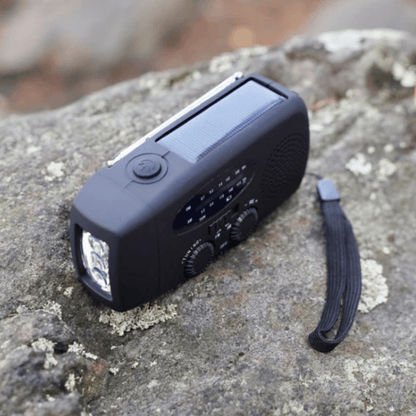Compact Emergency Hand Crank Radio - Fesara