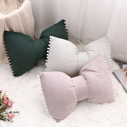 Stylish Arch Shaped Throw Pillow Accent