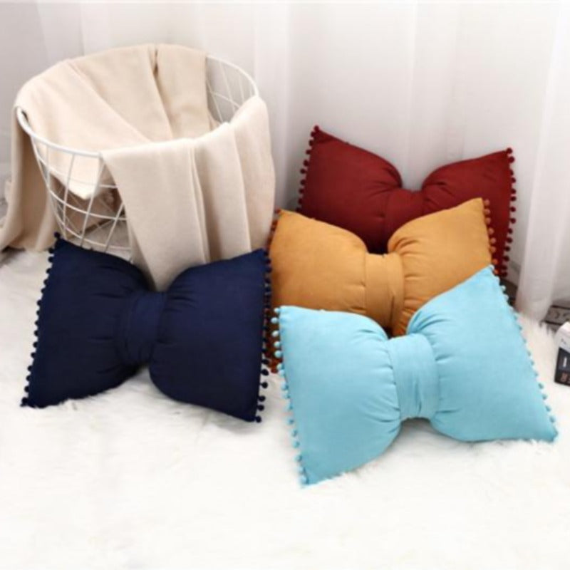 Stylish Arch Shaped Throw Pillow Accent