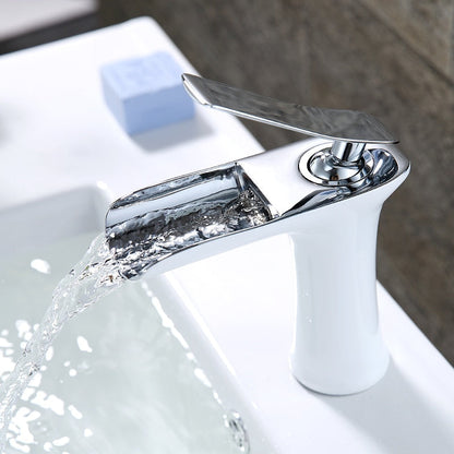Luxury Bathroom Faucet - Contemporary Water Flow Design